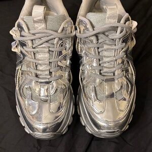 ASOS Silver and Gray Men's Sneakers